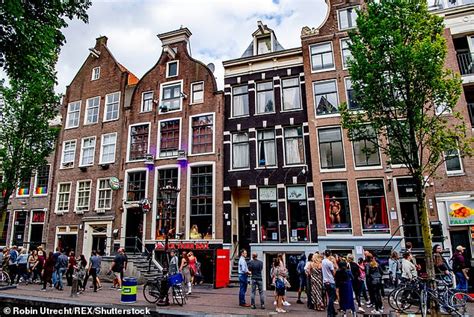holland considers banning sex workers aged under 21 and