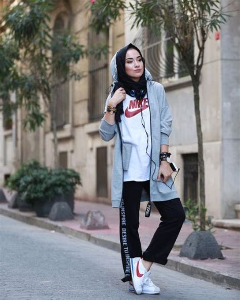 sporty sweatshirts  hijab styles  trendy girls
