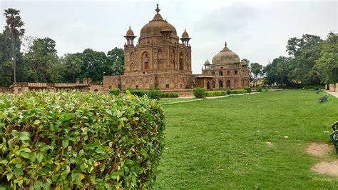 khusro bagh history architecture timings ticket price built