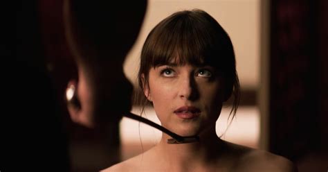Dakota Johnson Finds Out She S Pregnant Gets Flogged In