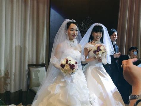 Celebrity Lesbian Couple Get Married In Japan