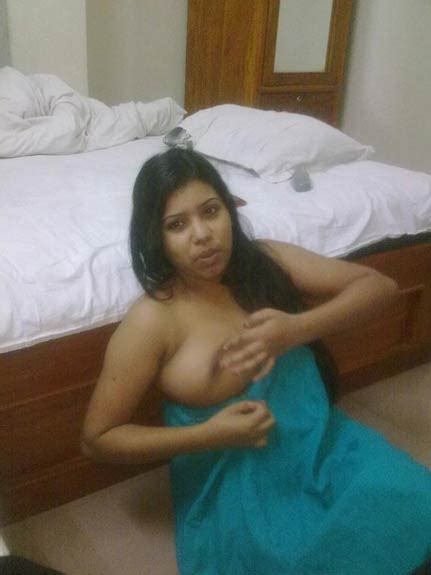 cheating bengali bhabhi madhu ke nude indian sex pics