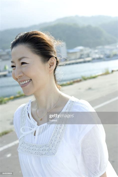 Japanese Mature Wife