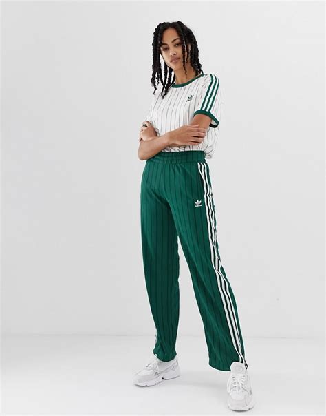venta pantalon verde adidas mujer en stock