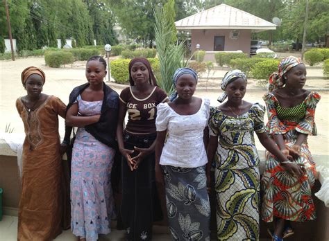 tales  escapees  nigeria add  worries   kidnapped girls   york times