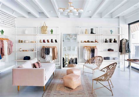 austin clothing boutique  fashion rules store design