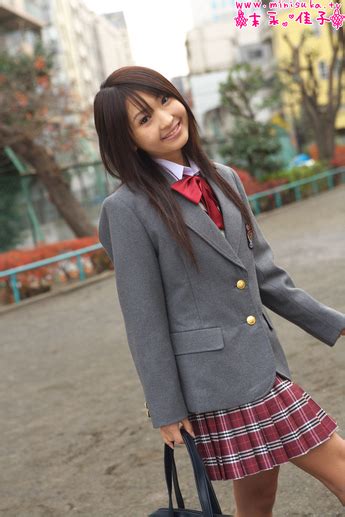 yoshiko suenaga japanese cute idol hot japanese school girl uniform
