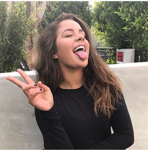 Tessa Brooks A 17 Year Old Girl Who Is Very Popular Around School For