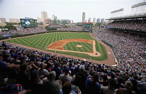 chicago cubs  facts      wrigley field page