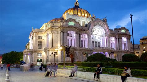 el palacio de bellas artes mexico city