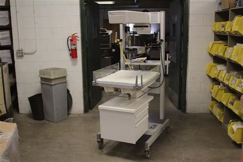 ohmeda medical infant warmer system model iws  lr adjustable height rotating cabinet