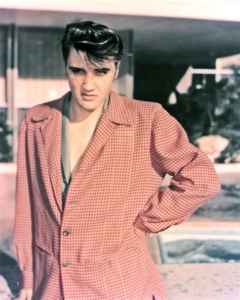 elvis exposed — the king s sexiest secrets national enquirer