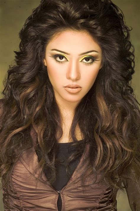 Top 30 Most Beautiful Egyptian Women Photo Gallery