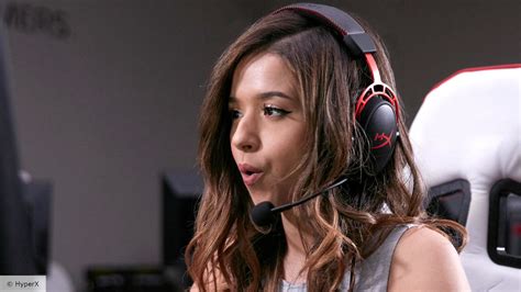 Who Is Pokimane Net Worth Earnings Streaming Setup And