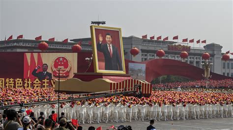 pictures chinas national day parade features pomp  artillery   york times