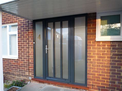 aluminium entrance doors  surrey west london pp glass