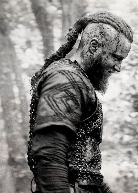 Ragnar Lothbrok S Hairstyle From Vikings