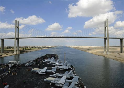 Imagini Dramatice Cu Nava Care A Blocat Canalul Suez Foto Dcnews