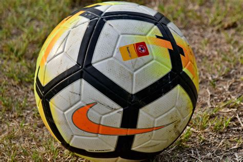 image libre ballon de soccer en cuir sport football jeu objectif ball football