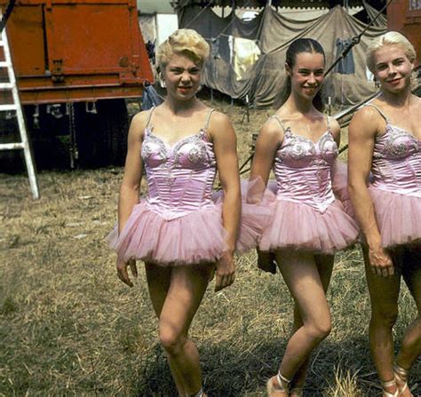 circus performers of 1940s and 1950s america in colour
