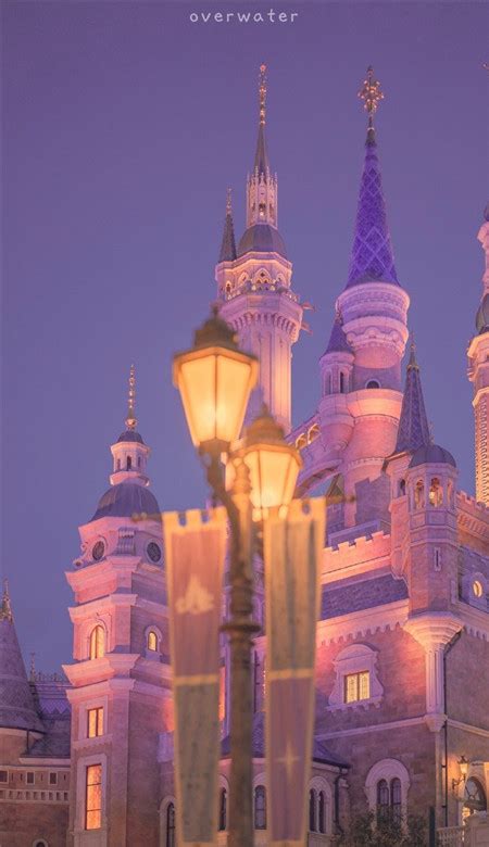 迪士尼城堡手机壁纸高清 唯美梦幻迪士尼城堡壁纸图片 qq业务乐园