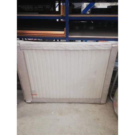 outlet radson  flow integra radiator paneel    linker uitvoering warmteservice