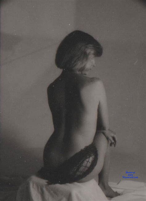 karen posing nude during 1990s all amateur november