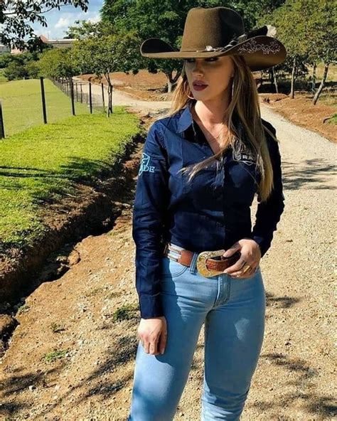 Cowgirl Em 2023 Looks Country Feminino Estilo Country Feminino