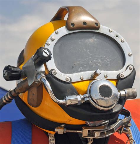 navy diving helmet   navy mk  diving helmet ad