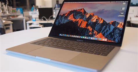 an honest review of the most boring version of the new macbook pro