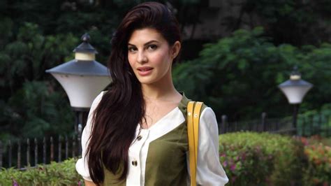 bollywod and south actress jacqueline fernandez hot hd