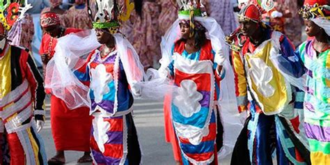carnaval esquiva  pandemia  ganha novo formato noticias de angola