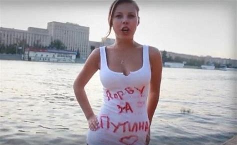 Russian Girls Urged To Strip Naked To Support Vladimir Putin Campaign