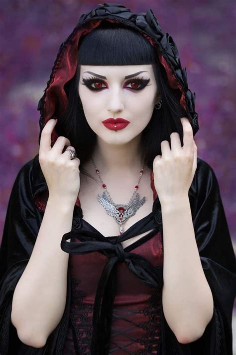 Pin By Guilden Stern On Goth And Art Goth Gothic Outfits Goth Beauty