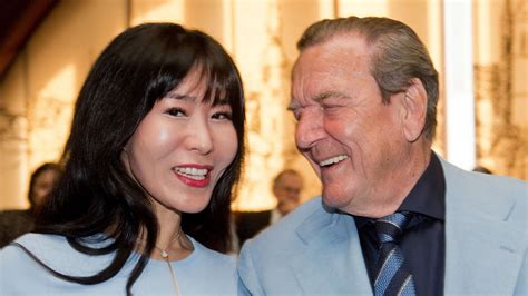 Gerhard Schröder S Wife Chats Out A Spicy Marriage Detail And Exposes