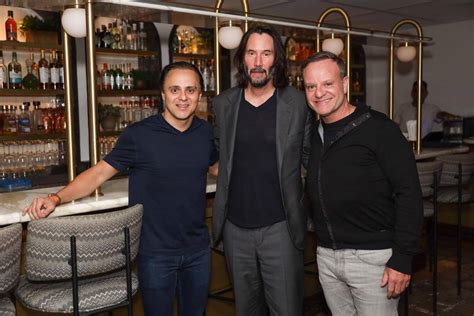 Entenda Por Que Keanu Reeves Está No Brasil 19 10 2022 Cinema E