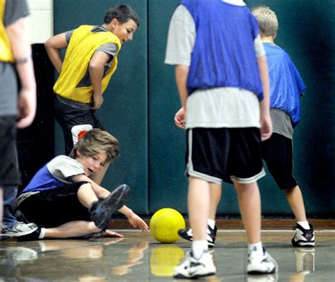 bonner school experiments with keeping gym class single
