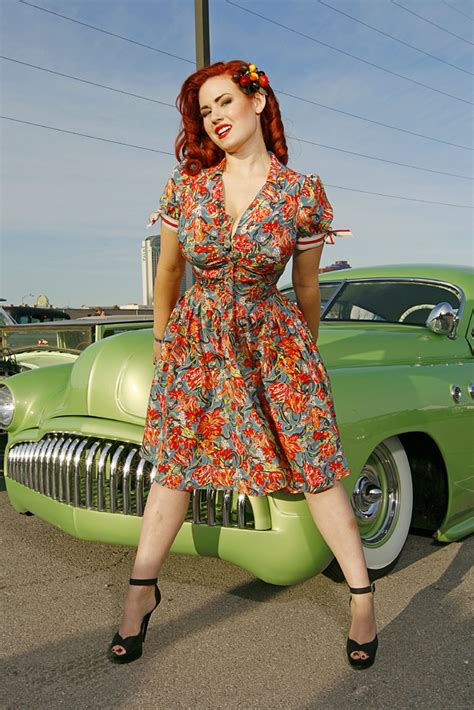 Pinup Of The Month Gia Genevieve Pin Up Model Photos