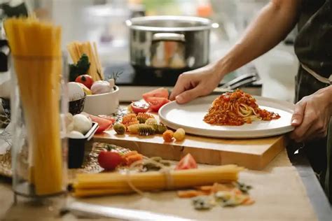 basics  food preparation  growing restaurants  achieve food safety