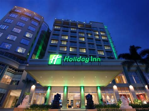 hotels  india  fall   shoestring budget sagmart