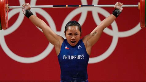 Philippines Weightlifter Diaz Wins Tokyo Olympic Gold Medal 2 Houses
