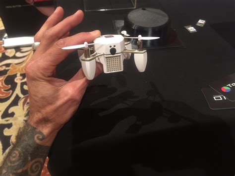 ces  meet  zano autonomous drone aerial selfies     easy iphonelifecom