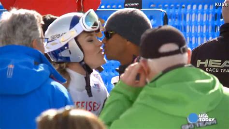 Lindsey Vonn Calls Out Photog Who Caught Her Kiss Tiger