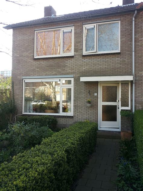 nice big house  friendly street houses  rent  purmerend noord holland netherlands