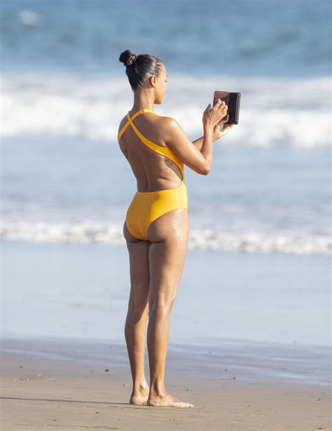 Zoe Saldana In A Yellow Swimsuit In Malibu 07 Gotceleb