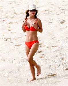 Giada De Laurentiis Wearing A Bikini In Los Cabos Adds