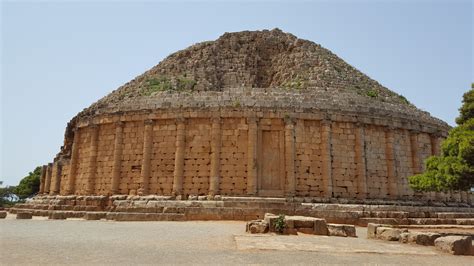 Tomb Of Antony And Cleopatra