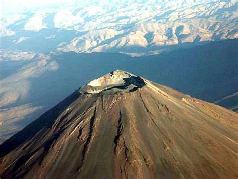 Volcan Misti Arequipa Perú South America Travel Places To Visit