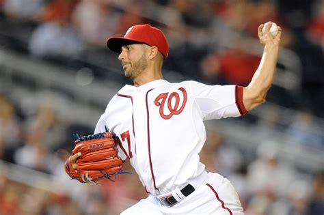 mlb pitchers    deliver  postseason contenders page