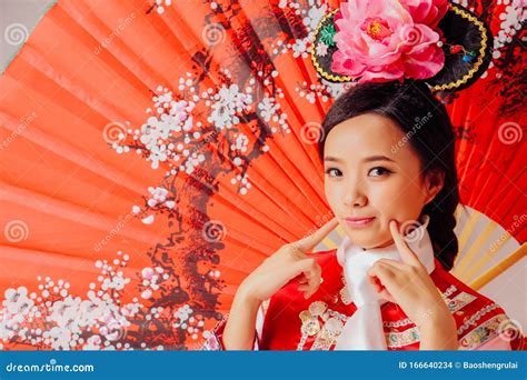 beautiful asian women wear chinese qing dynasty clothes stock photo image  etcn ancients